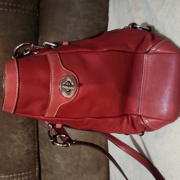 Coach Cherry Red Galaxy Legacy Leather Tote East West - Picture 3 of 10